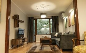 Jasmine Central Apartment